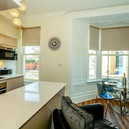 Apartamento Flat 2 Bluebridge Cliffords Reach